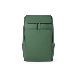 AO Rucsac Warsaw 20L din rPET. Închidere tip roll-top și cataramă.