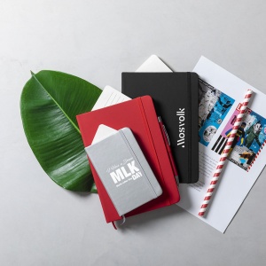 mak™ Notepad Robin
