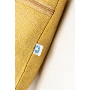 ON™ Document holder made of 180 g/m2 recycled cotton with zipper closure, GRS certified - Img 13