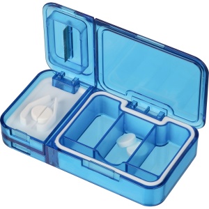 Pill box with 7 compartments
