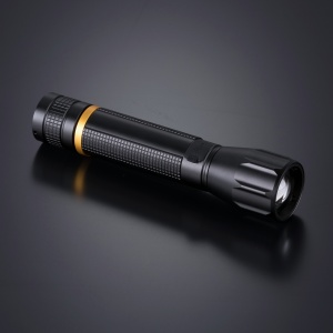 CO Optima Set III-B: multitool, cuțit de salvare și lanternă mare