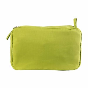 ON™ Polyester 300D beauty case with zip closure