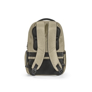 AO Rucsac Madrid 22L din nailon și rPET. Potrivit pentru laptop de 17"