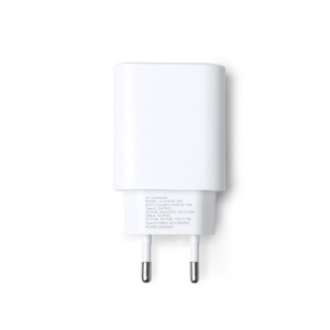 STA Travel Adapter - Img 2