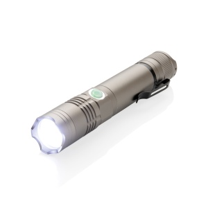 XD™ Rechargeable 3W flashlight