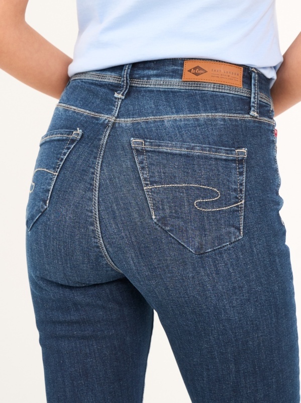 Lee Cooper - Blugi dama girlfriend cu aspect decolorat - Img 3