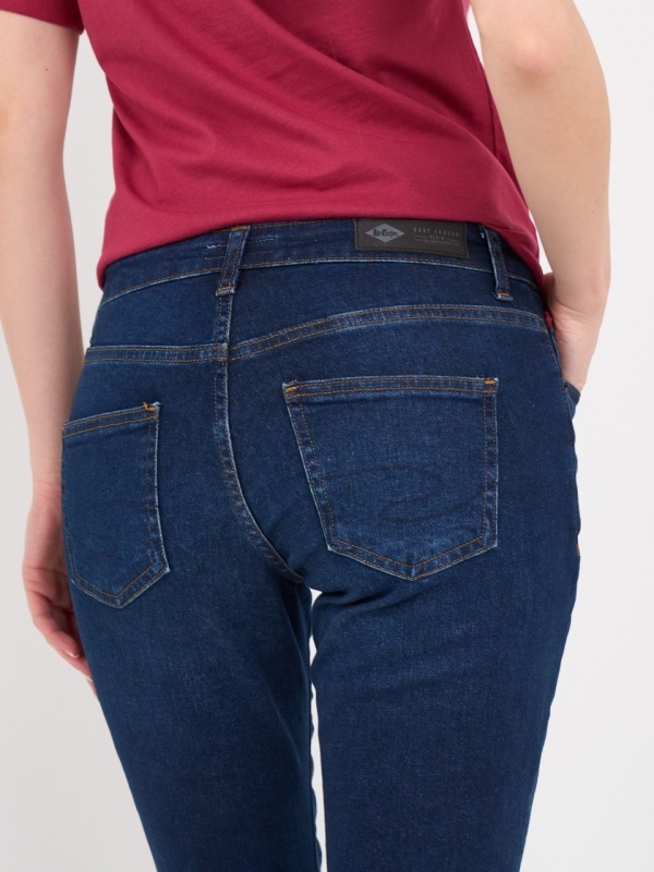 Lee Cooper - Blugi dama boyfriend de culoare uniforma - Img 3