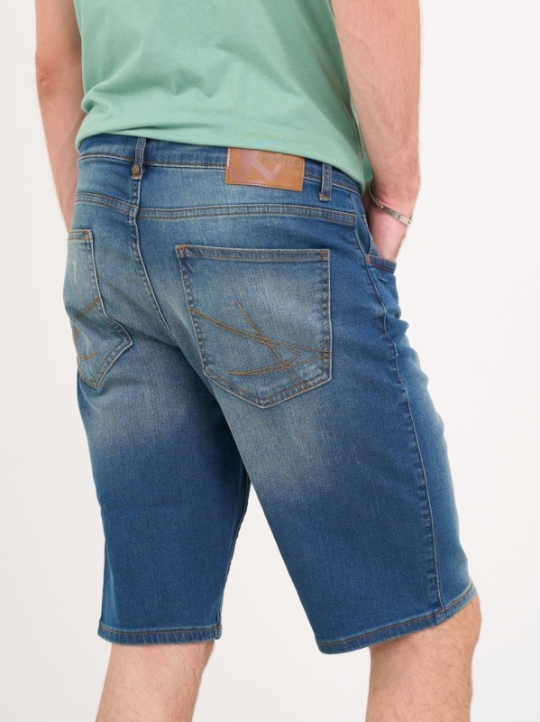 Kenvelo - Bermude barbat din denim cu aspect usor decolorat - Img 2
