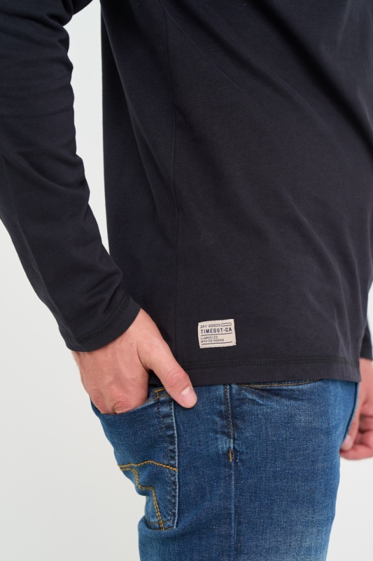 Timeout - Tricou barbat cu maneca lunga de culoare uniforma cu nasturi - Img 3