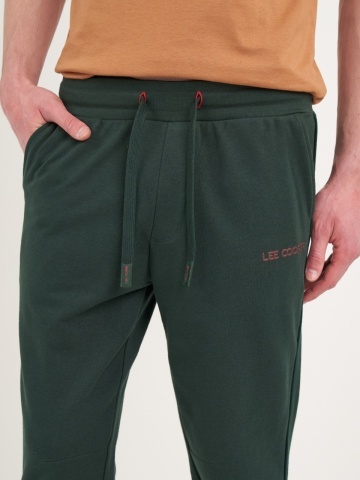 Lee Cooper - Pantaloni sport barbat cu buzunare si detalii logo - Img 3