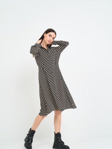 Timeout - Rochie dama de lungime medie cu model in dungi