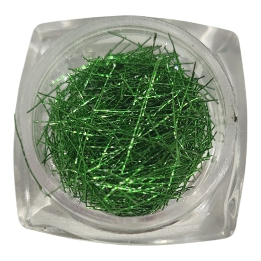 Decoratii fir verde