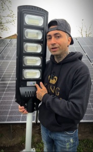 Lampă Stradală Solară 5 Module LED 600W cu Senzor de Mișcare și Panou Solar Integrat - Img 1
