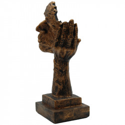 Figurina Mana Care Tine Cap De Barbat