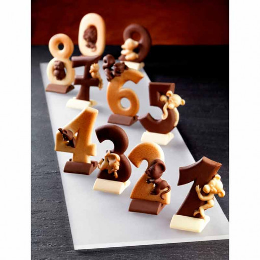 Комплект силиконови форми, 12 предмета H 9 cm, цифри 0-9 и 2 основи