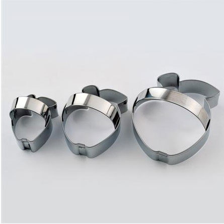 *Stainless Steel Cutters Mar, with Handle, Ø 4, 6, 8 x H 2 cm, Set of 3 pieces