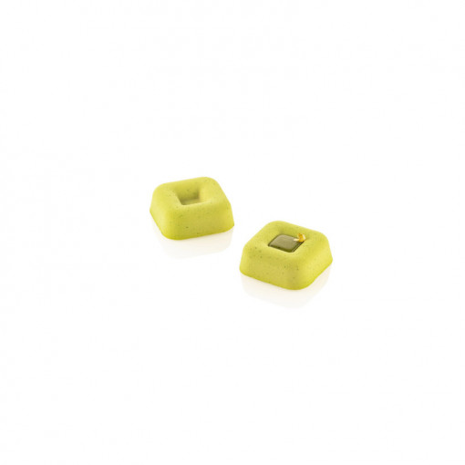 Квадратна силиконова форма за саварин Savarin 6,8 x 6,8 x H 2,6 cm, 28 кухини, 90 ml (SQ090)