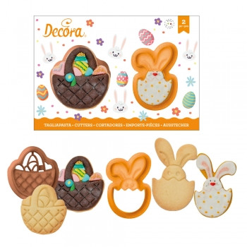 Plastic Cutters Bunny in Egg and Egg Basket, R 7.5 and 6.5 x H 2.2 cm, 2 pcs