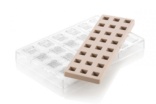 Polikarbonát + szilikon formakészlet, 24 üreg, 2,5 x 2,5 x H 1,5 cm, 8,9 ml (CH015)