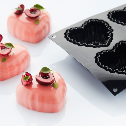 Silicon Heart Satin mould 7.6 x 7.4 x H 3.6 cm, 6 cavities, 110 ml