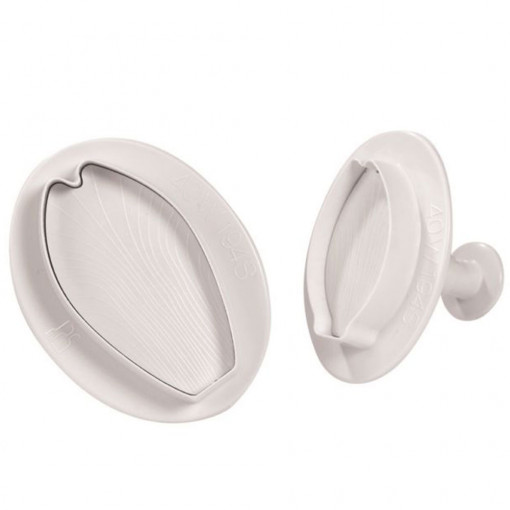 Lalea Petale - Plastic Cutters with Extractor Ø 4.6 and 6.6 cm, Set 2 pcs
