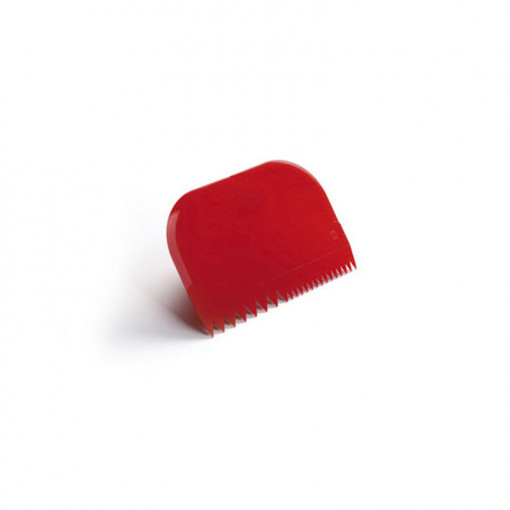 Red Plastic Scratch Plastic 14.5x10cm, Serrated Edge