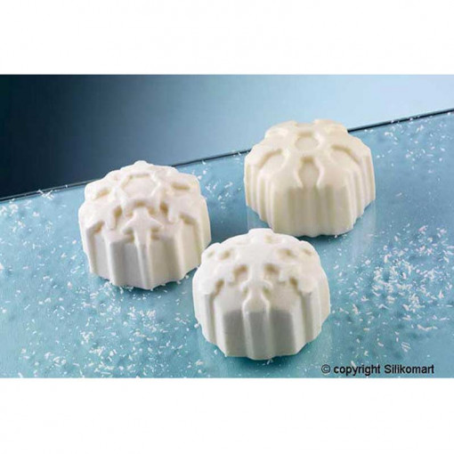 Форма за силиконови снежинки Ø 5,6 x H 3,5 cm, 11 кухини (SF115)