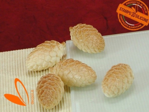 Силиконови форми 3D Brad Cones, 4,3 x 2,3 cm, 5 броя