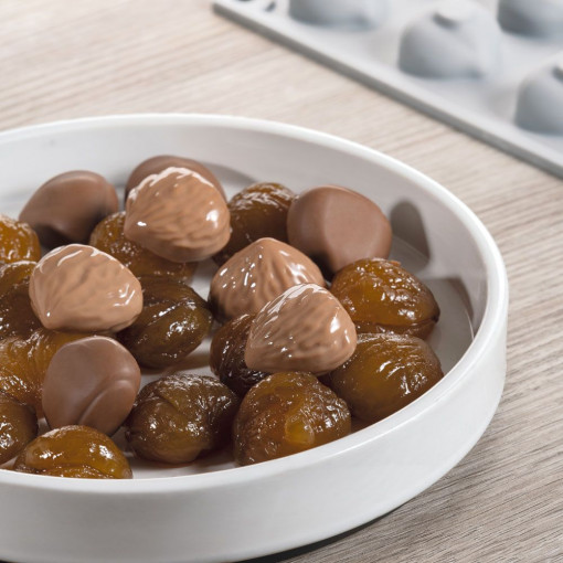 Silicon Gourmand Chestnut 3.1 x 2.7 x H 1.6 cm, 24 cavities