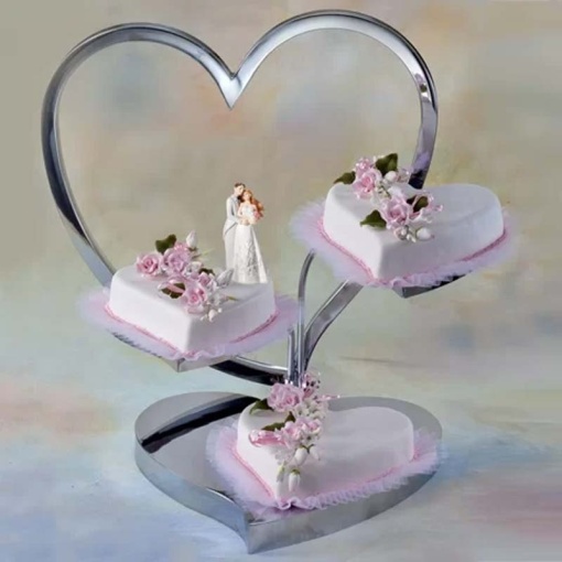 heart cake stand