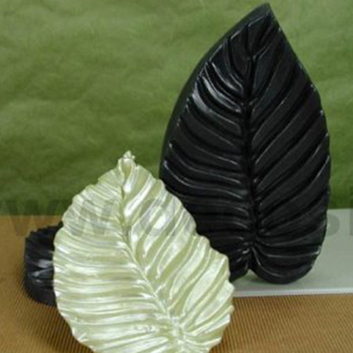 Large Leaf Silicone Mulch 17 x 10.5 cm