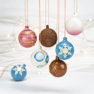 3D Chocolate mould, Polycarbonate with Magnets, Christmas Ball Ø 6 x H 7.2 cm, 47 gr - Img 3