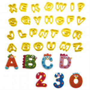 Decupatoare Alfabet si Cifre Ø 2 x H 1.6 cm, Material Plastic, Set 36 Buc