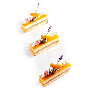 Double Peach Blossom Chocolate Decorations, Ø 2 cm, 140 gr, 200 pieces - Img 2