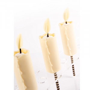Fehér csokoládé dekorációk, tej, fekete Mini dupla hajtogatott Penaj, 3 x 1,5 cm, 260 gr, 576 db - Img 3