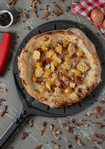 Professzionális kerek perforált pizzalapát pala, kemény eloxált alumínium, Ø 33 cm, nyél 60 cm - Img 2