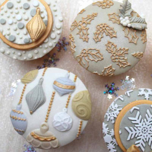 Silicone mould Ilex leaves Christmas Katy Sue Ø 2.6 - 5.4 cm, 3 decorations - Img 8