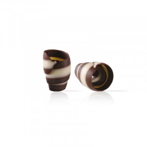Fekete csokoládé dekorációk fehér betétekkel, dupla spirál, 1,3 - 2,5 cm, 400 gr, 180 db
