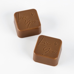 Polycarbonate mould 20 Praline Love You, 2.8 x 2.8 x H 1.4 cm, 11.5 gr