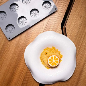 Силиконова форма Gourmand Orange Ø 6 x H 2,2 cm, 8 кухини - Img 1