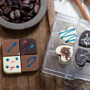 Polycarbonate Chocolate Mould, Clover 4 Sheets 8 Cavities, 20 x 12 x H 2 cm - Img 2