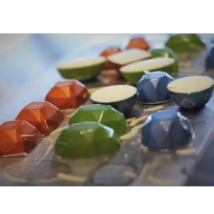 Polycarbonate mould Diamond 18 Chocolate Pralines, 3-4.2 x 3- 3- 4.2 x H 1.5 cm, 11 gr - Img 3