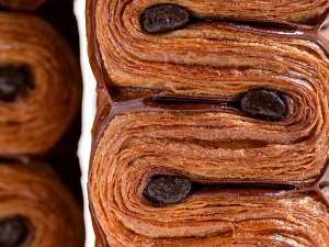 Dark chocolate bars, 8 cm, 44% Cocoa, Belcolade, 1.6 Kg - Img 2