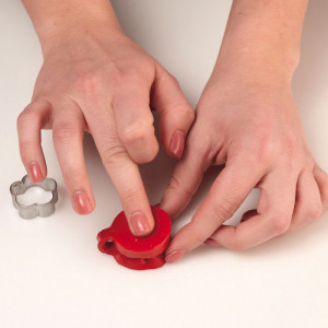 Floare de Cires - Decupator Inox si Mulaj Silicon Ø 2.5 cm, Set 2 Buc - Img 6