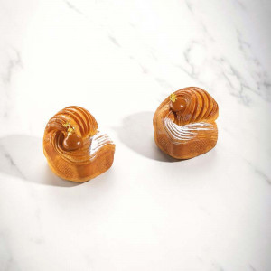 Microperforated Tarte Viennoiserie by Johan Martin Patrat 8 x 8 x H 4.5 cm - Img 4