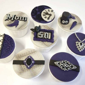 Silicone mould Alphabet Gothic style - Large letters, H 2 cm - Img 3