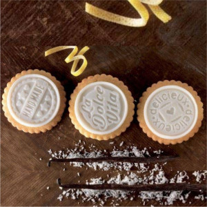 Biscuits - Round Scalloped Cutter Ø5.7xH0.5cm, Dolce Vita Silicone Shape, 6 cav. (CKC05) - Img 5