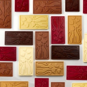 Chocolate bars 15.4 x 7.7 x H 0.9 cm - Polycarbonate mould Cats, 3 cavities, 100 gr - Img 2