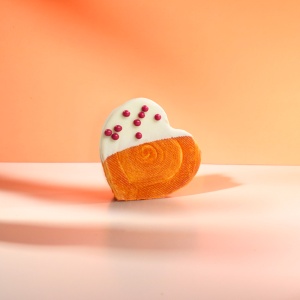 Stainless steel New York Roll Heart, 10 x 10.7 x H 3.5 cm - Img 2
