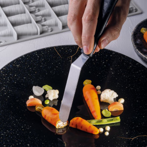 Силиконов калъп Gourmand Моркови 10,5 x 2,1 x H 1,6 cm, 15 кухини - Img 5